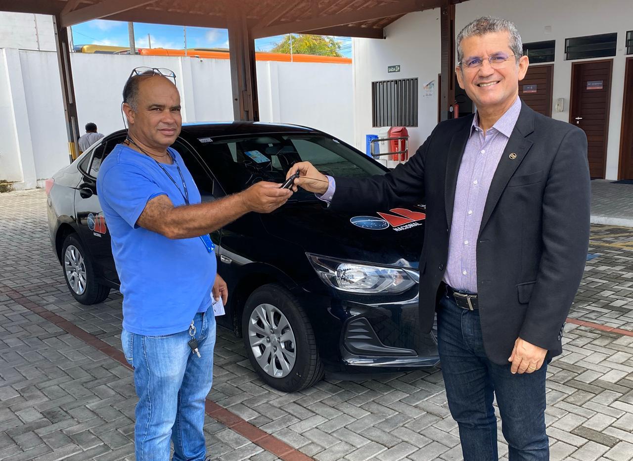 OAB-PB recebe veículo do Conselho Federal para atuar na defesa das prerrogativas e fiscalizar exercício ilegal da advocacia