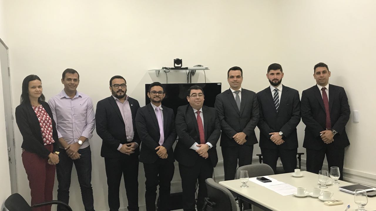 Blitz das Prerrogativas visita 14ª Vara Federal de Patos e juiz garante atender pleitos da advocacia