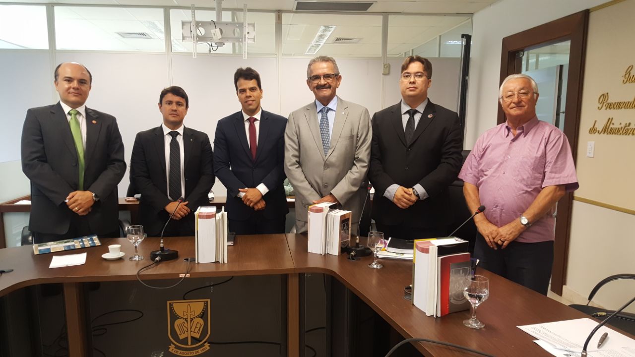 Presidente de Comissão da OAB-PB toma posse como novo integrante do FDD-PB