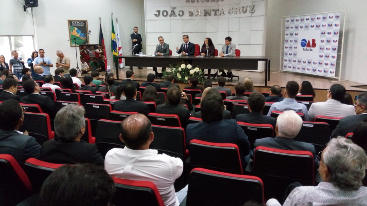 OAB-PB sabatina Lucélio Cartaxo no último dia de debates com pré-candidatos a governador