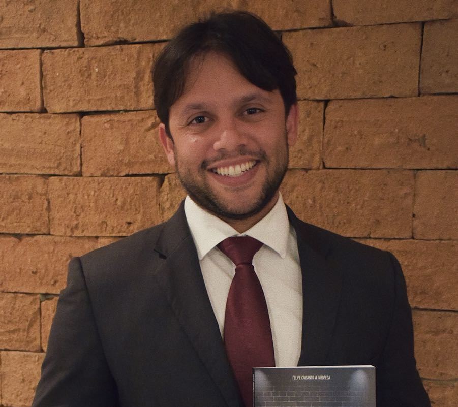 Felipe Crisanto lança o livro Estado, Mercado e Tributação em Campina Grande e João Pessoa