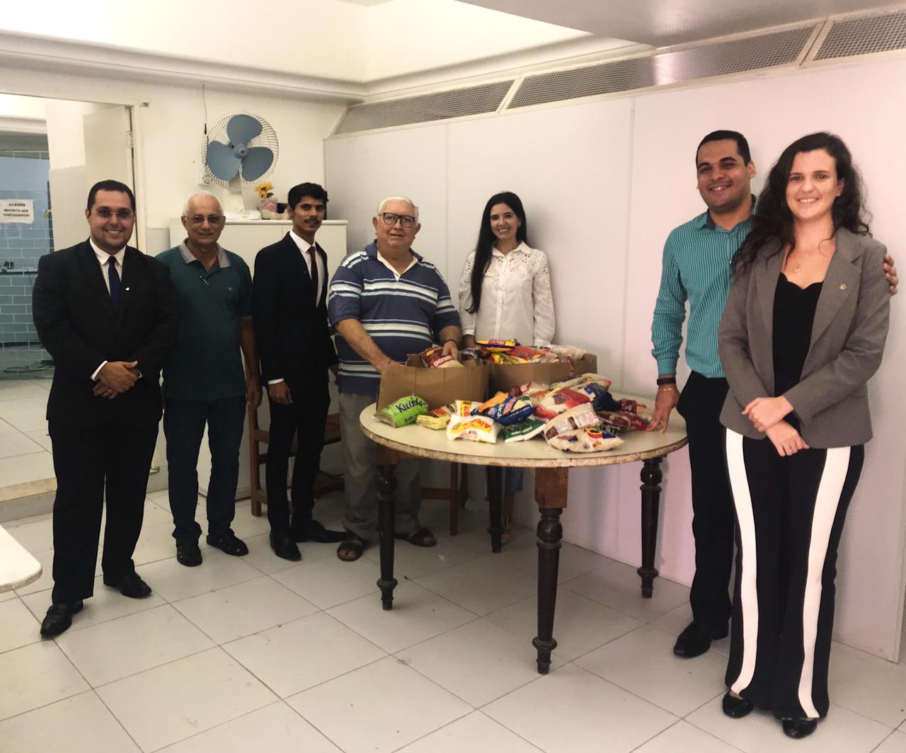 Comissão da Jovem Advocacia da OAB-PB doa alimentos para abrigo de idosos de João Pessoa