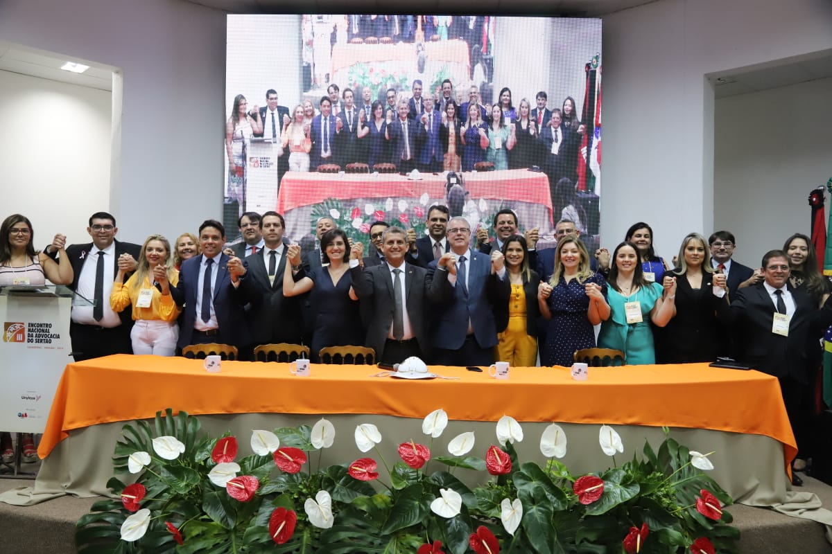 OAB realiza ato público contra fechamento de comarcas e veto do MPPB a contratação de advogados