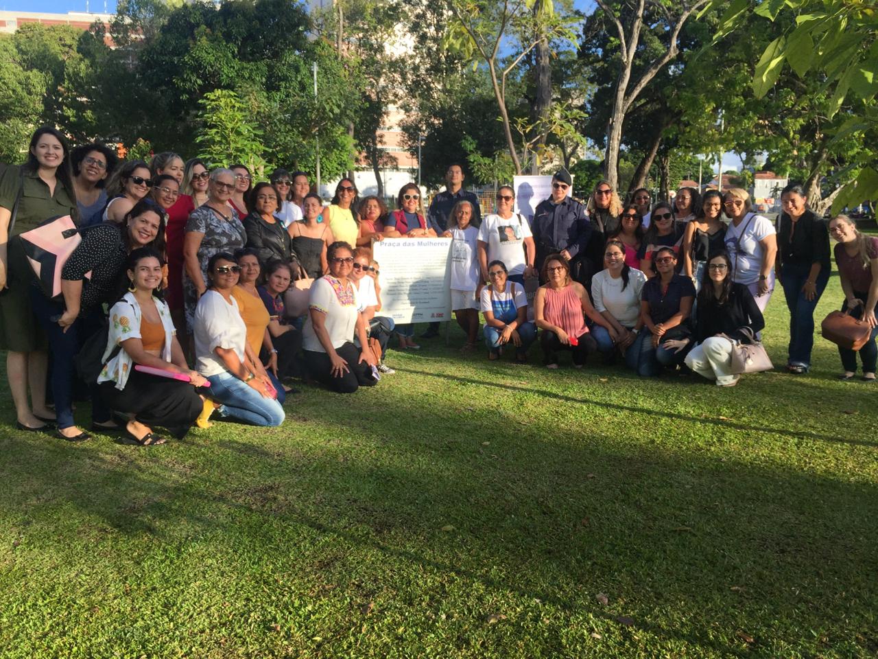 OAB-PB participa de ato simbólico em comemoração aos dois anos de inauguração da Praça das Mulheres