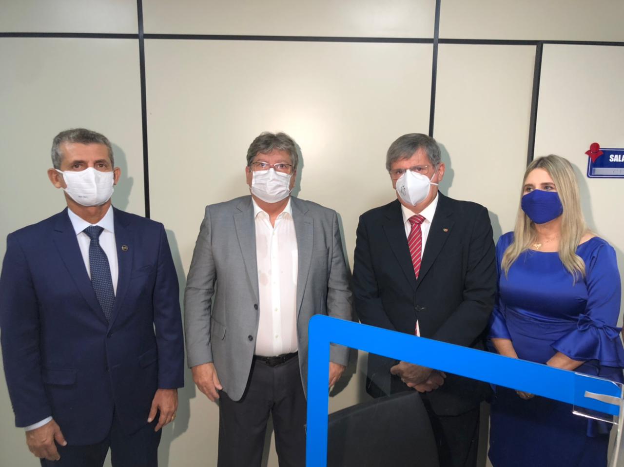 Paulo Maia participa de inauguração da nova sede do Procon Estadual